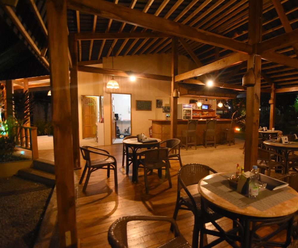 Alona42 Resort Panglao Kültér fotó
